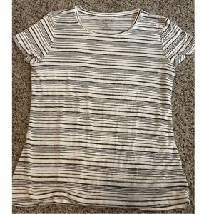 APT. 9 Essentials Striped Tee T Shirt Top Crew Neck Short Sleeve Casual stripes